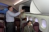 Boeing 787 DreamLiner Interior 1 - Large OverHead Bins