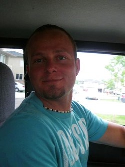LDS Singles J859O4356N